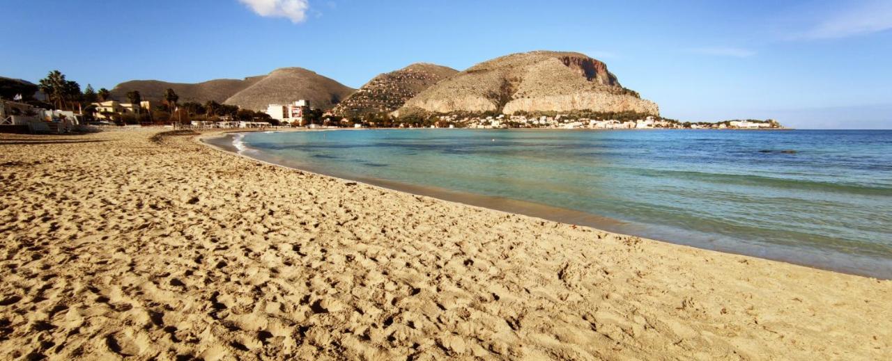 La Sirena Sul Mare Di Mondello Apartment Exterior photo